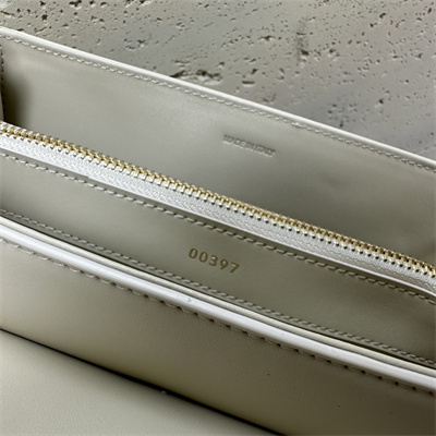 Ce**e small 16 bag in satined calfskin grey