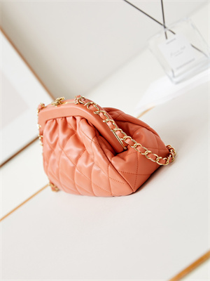 Cha.nel Clutch Lambskin & Gold-Tone Metal Coral AS4717