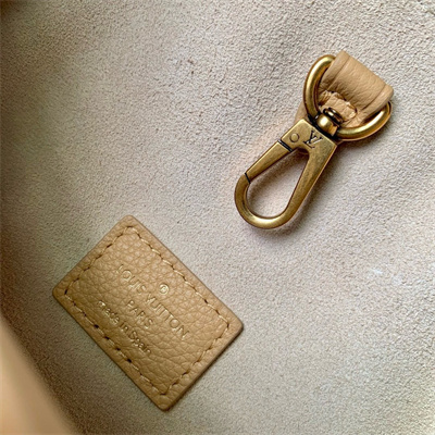 L.V Low Key Hobo PM Bag Smooth Calfskin M25353