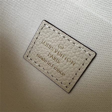 L.V Felicie Pochette Monogram Emprenite Cream M64064