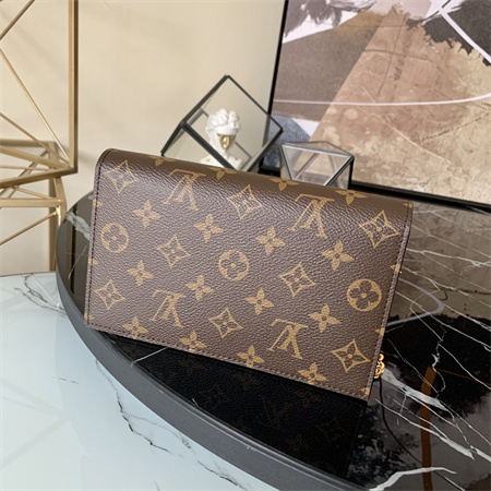 L.V Flore Wallet On Chain Monogram Canvas Pink M67405