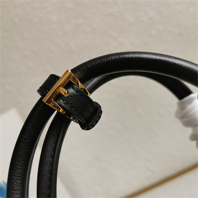 Pra*a large galleria leather bag black color 1ba274