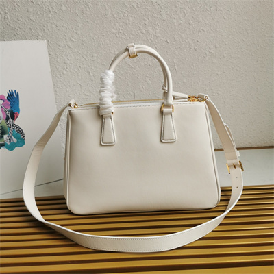 Pra*a large galleria leather bag white color 1ba274