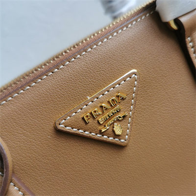 Pra*a large galleria leather bag brown color 1ba274