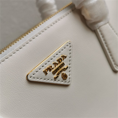 Pra*a medium galleria  leather bag white color 1ba863