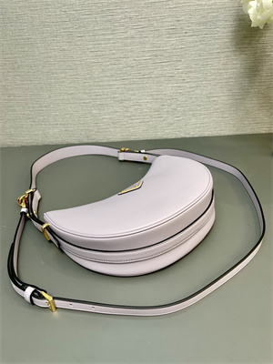 Pra*a arqué leather shoulder bag lilac color 1bc194