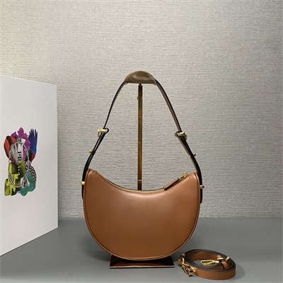 Pra*a arqué leather shoulder bag cognac color 1bc194