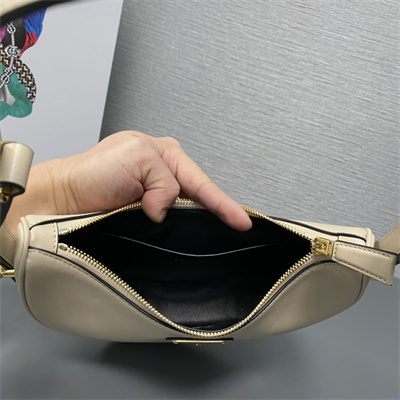 Pra*a arqué leather shoulder bag beige color 1bc194