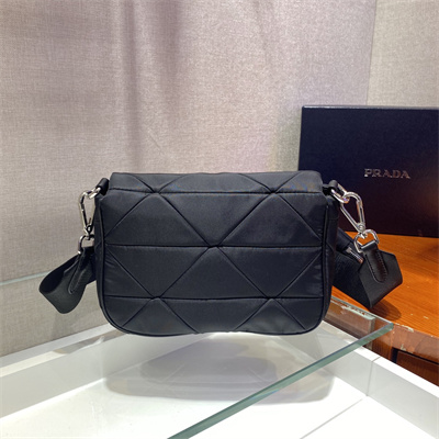 Pra*a re-nylon shoulder bag black 1bd292