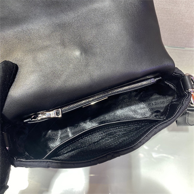Pra*a re-nylon shoulder bag black 1bd292