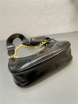 Pra*a re-edition naplak patent leather mini-bag black color 1bh204