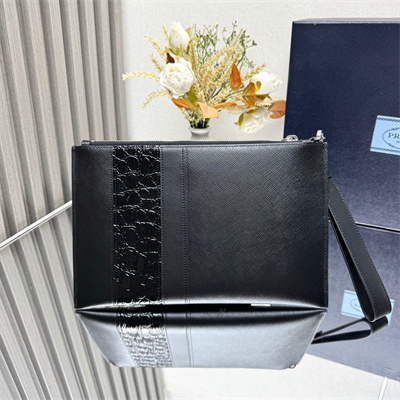 Pra*a saffiano leather pouch black 2nh005