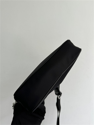 Pra*a re-edition 2005 re-nylon bag black 1bh204