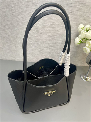 Pra*a leather mini tote bag black 1bg539