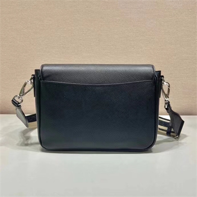 Pra*a saffiano leather shoulder bag in black 2vd046