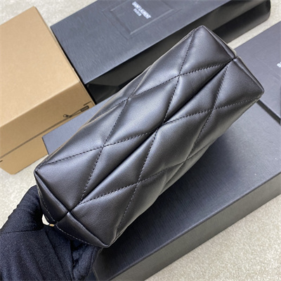 Y.S.L Sade Clutch In Quilted Lambskin Black