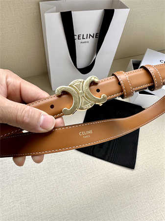Ce**e triomphe belt 25mm in calfskin shinny gold tone buckle brown