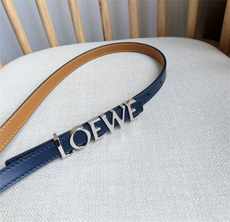 L0ew* belt in smooth calfskin 15mm silver hardware blue/brown