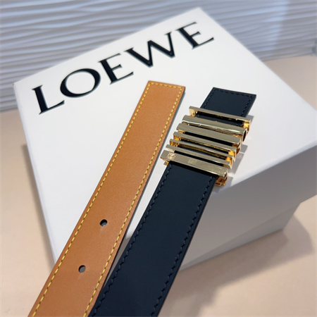L0ew* belt in calfskin 28mm gold hardware black/brown