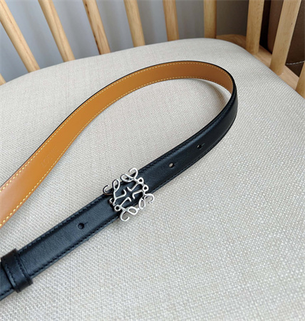 L0ew* belt in smooth calfskin 20mm  silver hardware black/brown