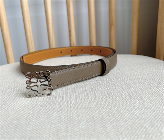 L0ew* belt in grained calfskin 20mm silver hardware grey/brown