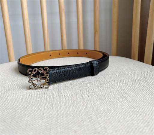 L0ew* belt in grained calfskin 20mm silver hardware black/brown