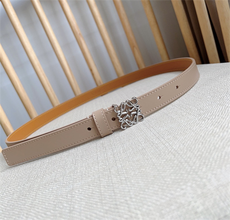 L0ew* belt in smooth calfskin 20mm silver hardware nude pink/brown