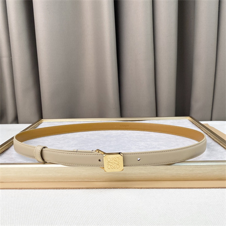 L0ew* belt in calfskin 20mm gold hardware beige