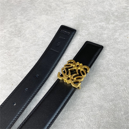 L0ew* belt in calfskin 30mm gold hardware black
