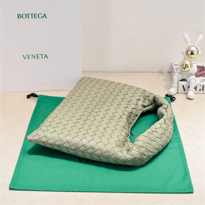 BV Small Hop Shoulder Bag In Calfskin