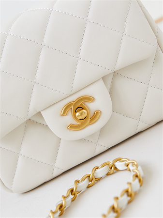 cha.nel S*permini flap bag lambskin gold tone metal white as4946