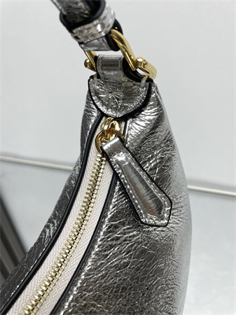 F**digraphy small leather bag silver/gold
