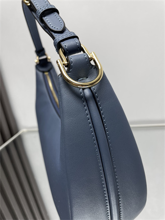 F**digraphy small leather bag blue