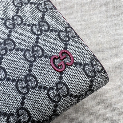 gu.cci pouch with gg details S*p*e canvas 768255