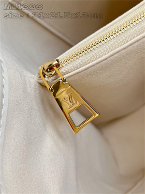 L.V Babylone Tote PM Monogram Empreinte embossed Cream M11394