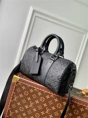 LV Keepall Bandoulière 25 Taurillon Monogram M20900