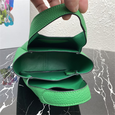 Pra*a leather mini bag green1ba349