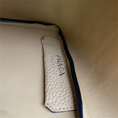 Pra*a leather mini bag 1ba349