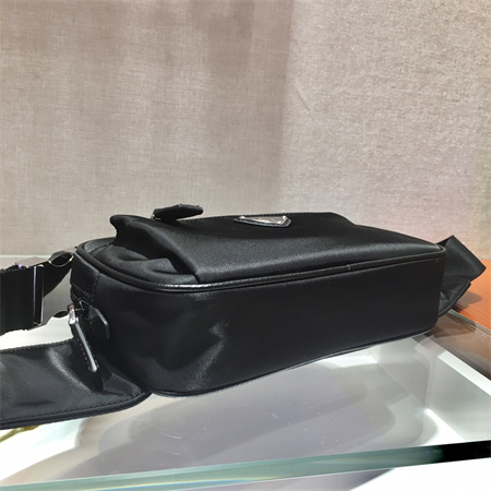 Pra*a re-nylon and saffiano leather belt bag black 2vl977