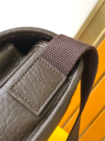 Y.S.L NIKI Small Messenger Bag In Grained Lambskin Light Musk