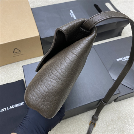 Y.S.L CASSANDRE Envelope Messenger In Grained Lambskin Light Musk