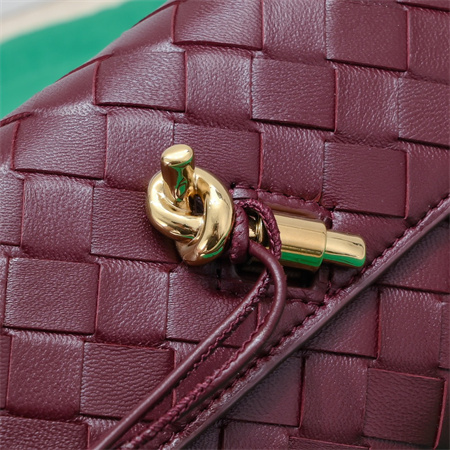 BV Andiamo Large Flap Wallet Lambskin Burgundy