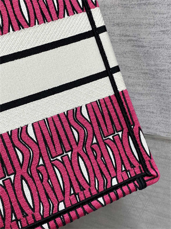 cd miss D*or medium book tote allover emb fuchsia