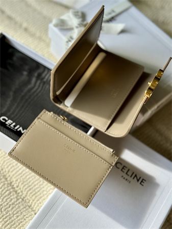 Ce**e compact wallet with coin triomphe in shiny calfskin