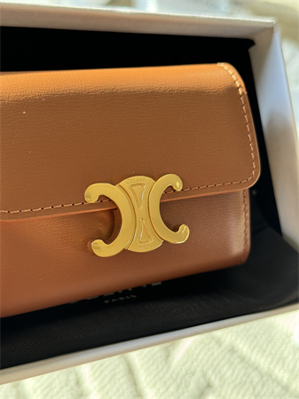 Ce**e compact wallet with coin triomphe in shiny calfskin