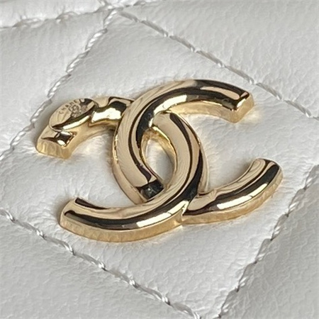 Ch*el trendy cc vanity case lambskin gold tone metal white ap1472