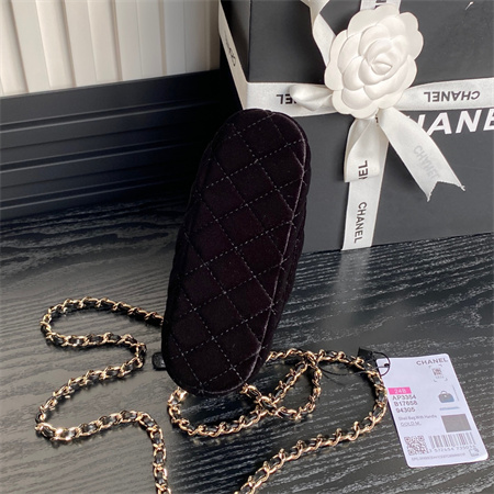 Ch*el clutch with chain woolen fabric gold tone metal black ap3354