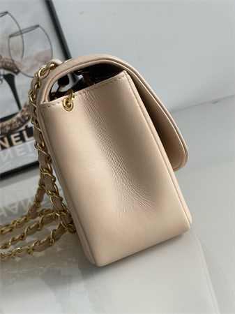 Ch*el vintage flap bag lambskin gold tone metal beige a2221