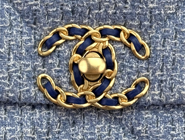 Ch*el 19 bag tweed gold tone blue as1160