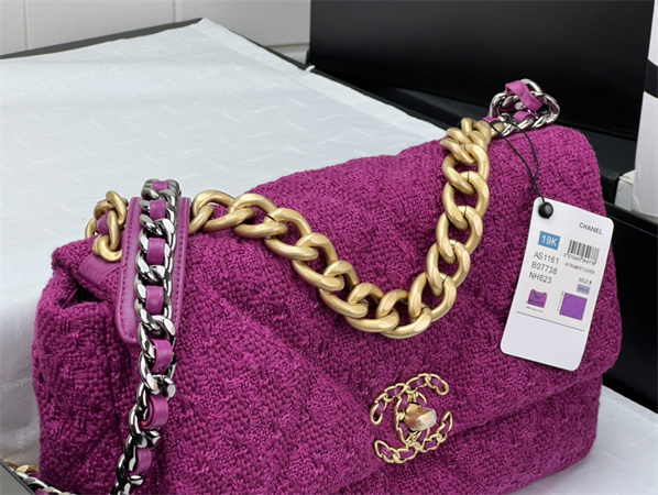 large Ch*el 19 bag tweed gold tone fuchsia as1161